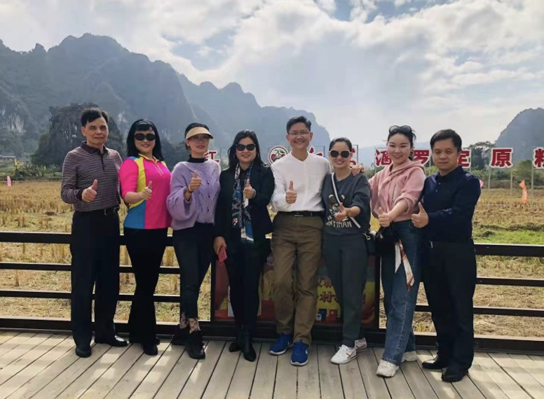 截屏2021-12-17 23.28.06.png 截屏2021-12-17 23.28.06.png